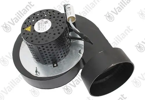 Vaillant Gebläse mit schwarzem Gehäuse und runder Form, ausgestattet mit einem elektrischen Anschluss und Luftauslass, zur Verwendung in Heizsystemen.